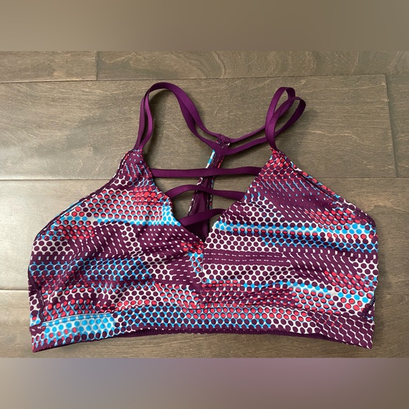 3 Victoria's Secret VSX Racerback Sports Bras - Size Large - Picture 3 of 11